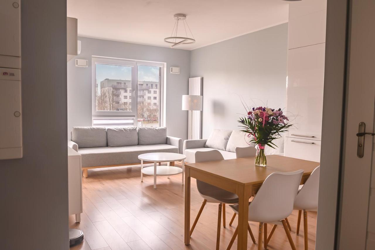 Marywilska Apartment Варшава Экстерьер фото